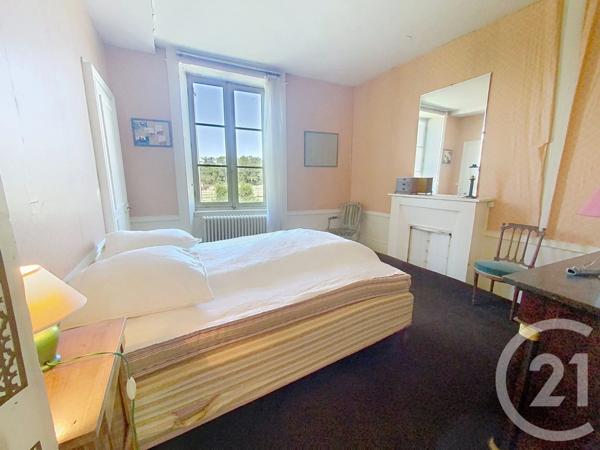Maison à vendre  9 pièces - 187,80 m 2   SENLIS  - 60