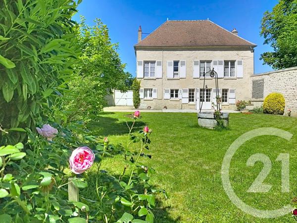 Maison à vendre  9 pièces - 187,80 m 2   SENLIS  - 60