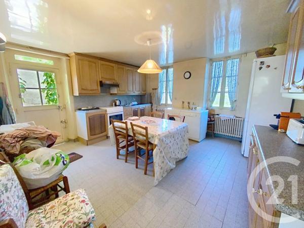 Maison à vendre  9 pièces - 187,80 m 2   SENLIS  - 60