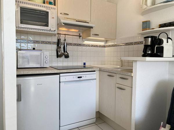 APPARTEMENT à VAUX SUR MER