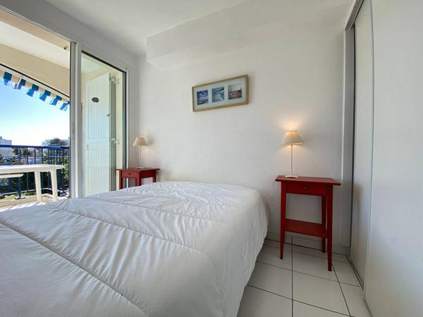 APPARTEMENT à VAUX SUR MER