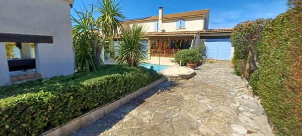 EXCLUSIVITE Maison Mauguio 6 pièces 150 m2 sur un terrain de 585m² avec piscine