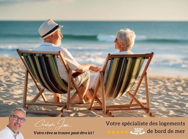 T2 avec terrasse et parking vue mer
