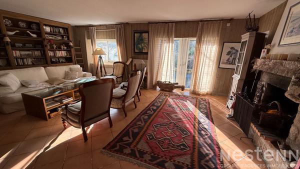 Quiberon - A vendre Propriété de 214 m² au sol au calme dans un charmant village