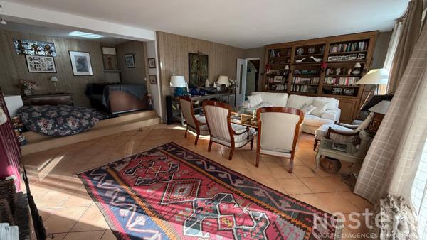 Quiberon - A vendre Propriété de 214 m² au sol au calme dans un charmant village