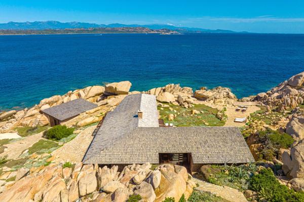 Vente Villa de luxe Bonifacio 7 Pièces 270 m²