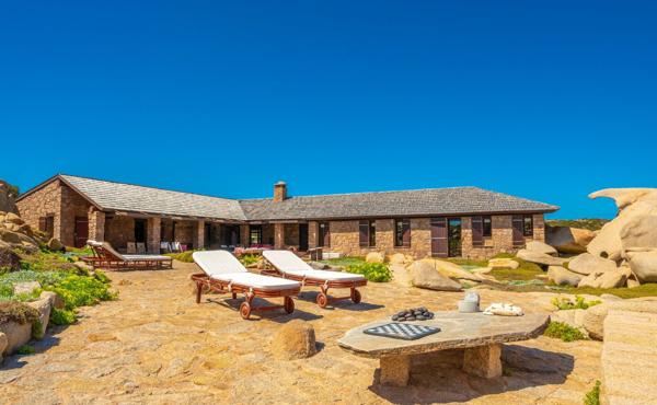 Vente Villa de luxe Bonifacio 7 Pièces 270 m²