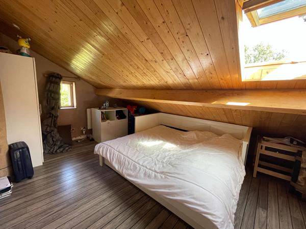Maison Crepy En Valois 6 pièce(s) 109 m2