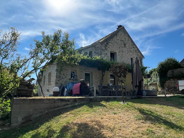 Maison Crepy En Valois 6 pièce(s) 109 m2
