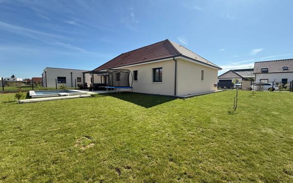 Maison à vendre    5 pièces • 107 m2 Rouvres-en-Plaine