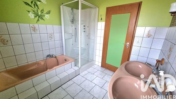 Maison à vendre 7 pièces 220 m² Saint-Dié-des-Vosges