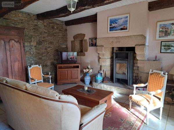 Maison à vendre à La Roche-Jaudy dans les Côtes-d'Armor (22450), ref : 22102-1934