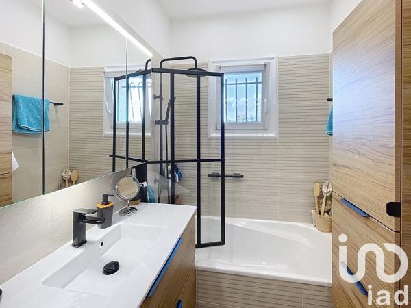 Maison à vendre 6 pièces 115 m² Mandelieu-la-Napoule