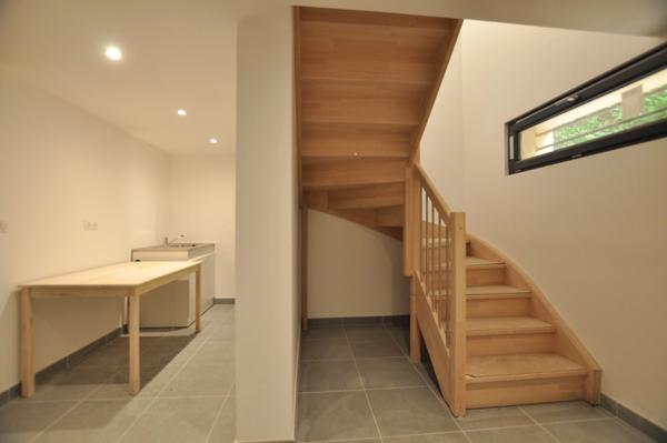 Maison 108 m² habitables - 3 chambres - sous sol complet - reconstruite à neuf.