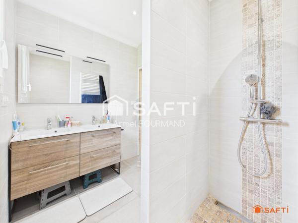 MAISON 6 PIECES 4 CHAMBRES GARAGE ET DEPENDANCE