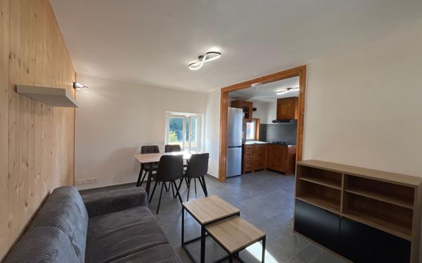 Appartement à louer    3 pièces • 49,41 m2 Cluses