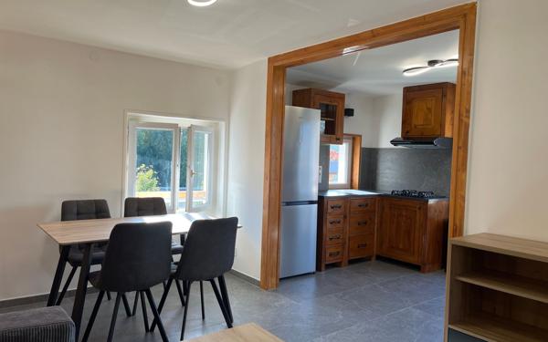 Appartement à louer    3 pièces • 49,41 m2 Cluses