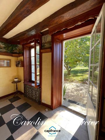 Maison à vendre AXE CONNERRE /LA FERTE BERNARD (72)Maison de Maitre 245 m² habitables, dépendances, piscine , terrain 1550 m²