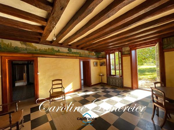 Maison à vendre AXE CONNERRE /LA FERTE BERNARD (72)Maison de Maitre 245 m² habitables, dépendances, piscine , terrain 1550 m²