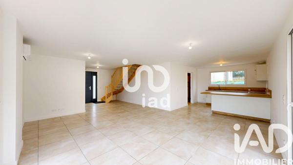 Maison à vendre 5 pièces 118 m² Brax