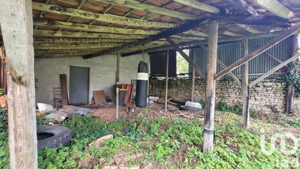 Maison de village 5 pièces de 138 m² à Uzay-le-Venon (18190)