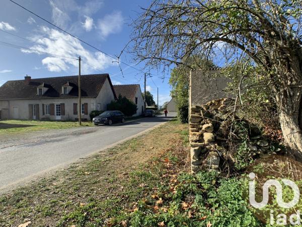Maison de village 5 pièces de 138 m² à Uzay-le-Venon (18190)