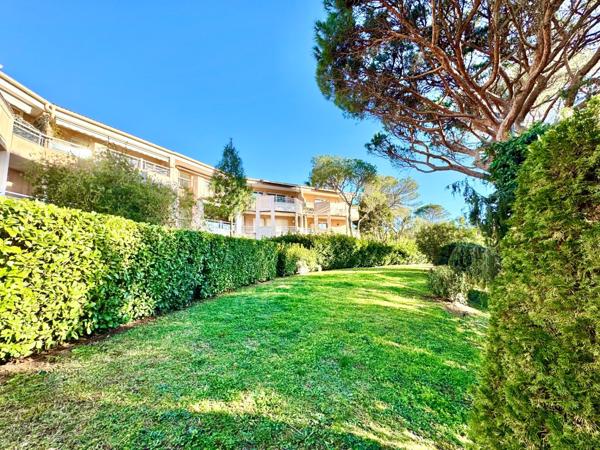 Saint-Raphaël centre-T3 76M2 -sejour 35M2 sud -garage parking A VOIR !!