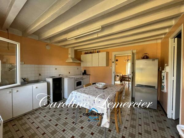 Maison à vendre 7 pièces proche de CONNERRE (72)la chapelle saint remy 133 m² habitables, 5 chambres, grange 70 m² terrain 2000 m²