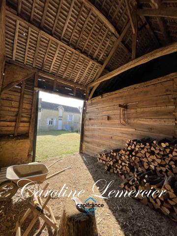 Maison à vendre 7 pièces proche de CONNERRE (72)la chapelle saint remy 133 m² habitables, 5 chambres, grange 70 m² terrain 2000 m²
