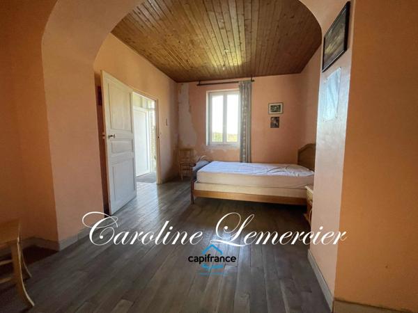 Maison à vendre 7 pièces proche de CONNERRE (72)la chapelle saint remy 133 m² habitables, 5 chambres, grange 70 m² terrain 2000 m²