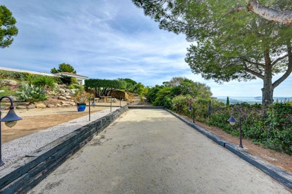 Vente Maison de luxe Ollioules 8 Pièces 330 m²