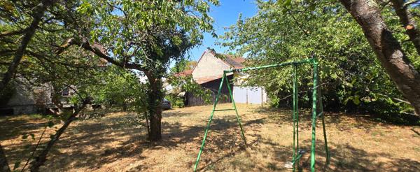 Maison individuelle 4chambres sur  sous-sol total Provins très proche