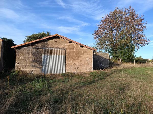 Terrain constructibles avec dépendances et parcelle agricole