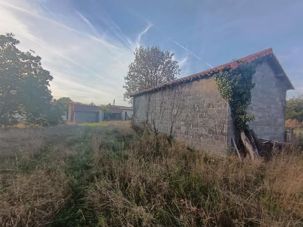 Terrain constructibles avec dépendances et parcelle agricole