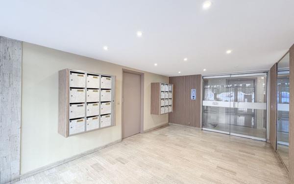 Appartement à vendre    1 pièce • 17,63 m2 Cannes