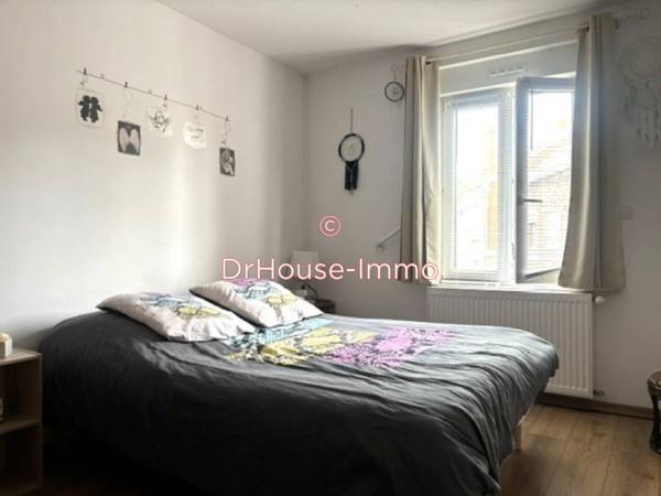 Immeuble à vendre 12 pièces de 237 m²