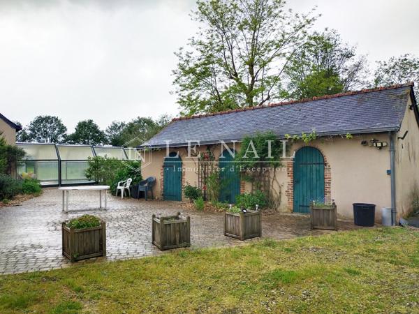 Manoir XVIe restauré et sa longère XIXe en Sud Mayenne