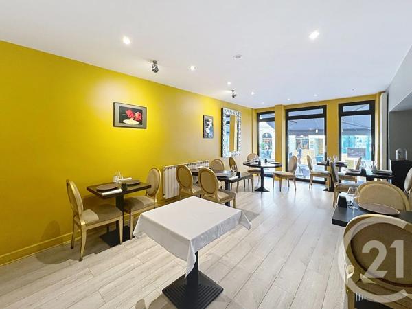 à vendre  248 m 2   NANCY  - 54