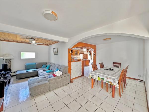 À vendre – Ensemble immobilier à La Rivière Saint-Louis (La Réunion)