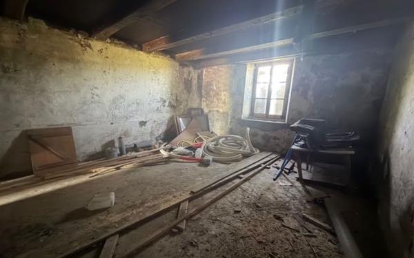 Maison à vendre    2 pièces •  Bourmont