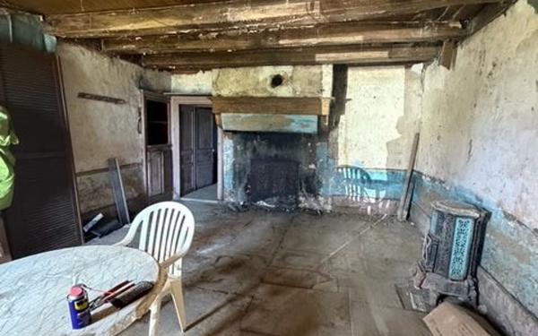 Maison à vendre    2 pièces •  Bourmont