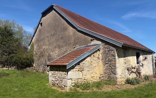 Maison à vendre    2 pièces •  Bourmont