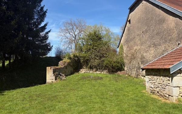 Maison à vendre    2 pièces •  Bourmont