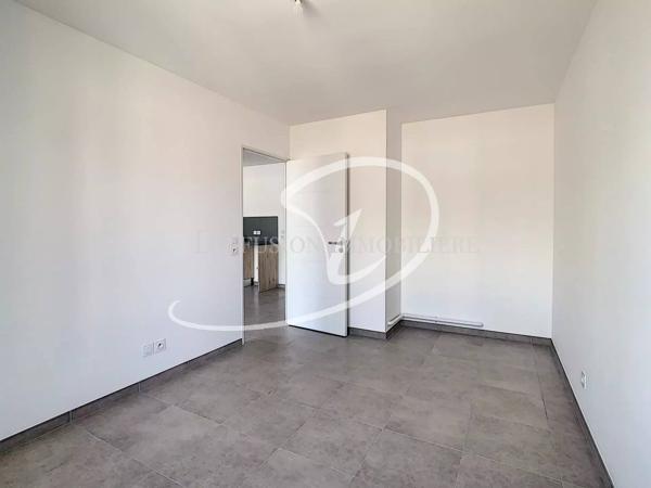 Nice Nord : 2 P dans résidence neuve