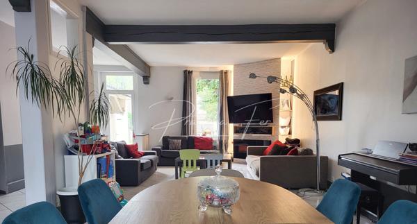 Maison 7 pièces - 180 m²