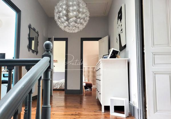 Maison 7 pièces - 180 m²