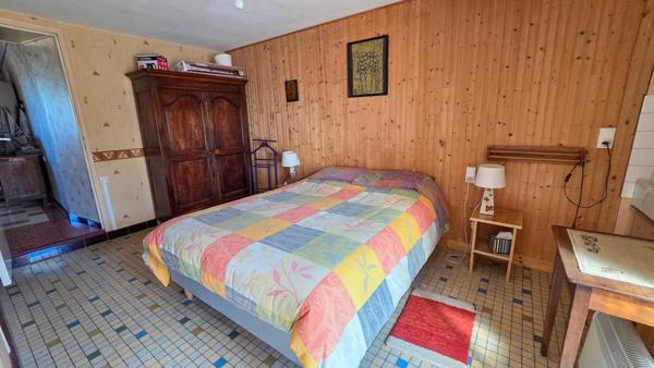 Jolie maison ancienne avec dépendances !