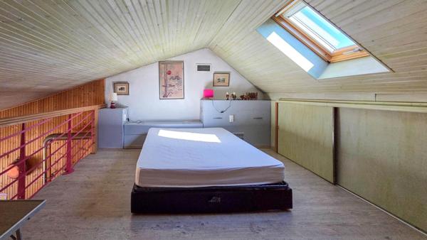 Jolie maison ancienne avec dépendances !