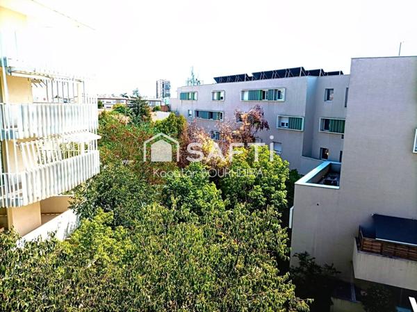 Coup de cœur à Près d’Arènes – Appartement  T3avec grande terrasse et garage
