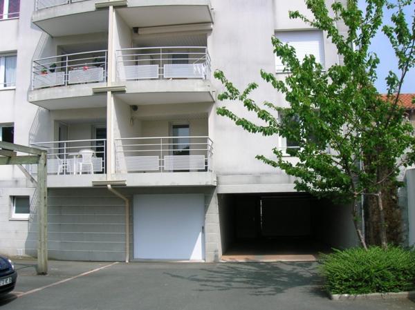 EMPLACEMENT DE PARKING - CENTRE VILLE , La roche sur yon EMPLACEMENT DE PARKING - CENTRE VILLE , La roche sur yon